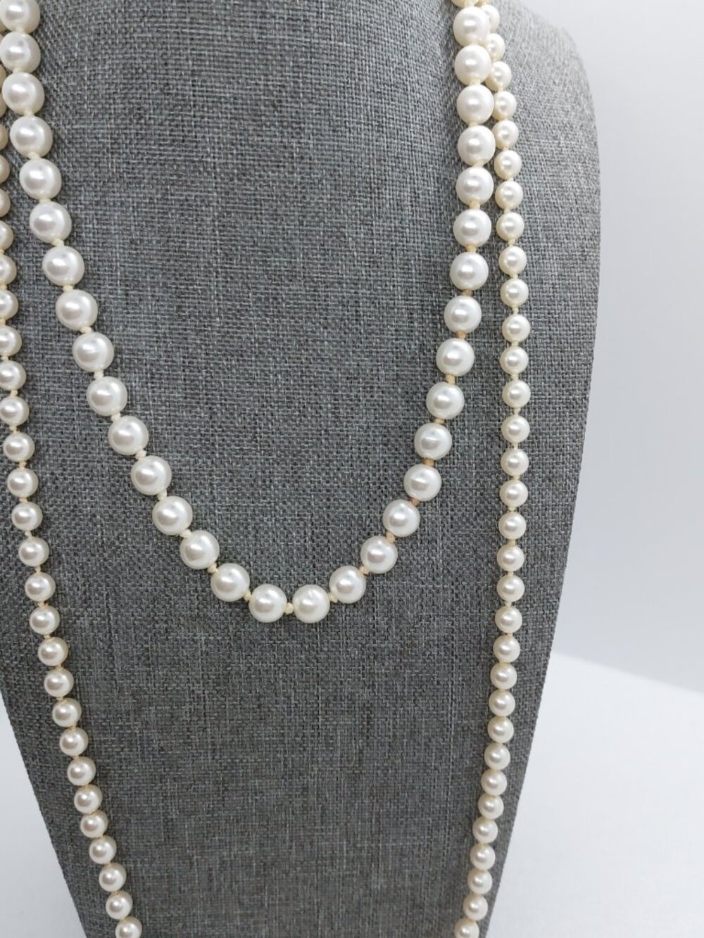3 Bead Necklaces Faux Pearl White, Cream Color & Pinkish - Picture 5 of 13